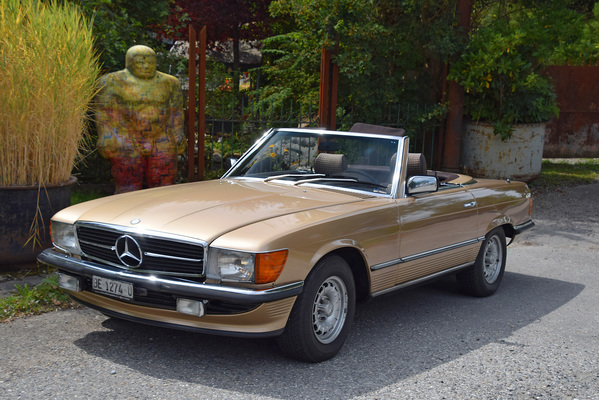 Mercedes-Benz 280 SL (1981) - angeboten an der Versteigerung der Oldtimer Galerie in Toffen am 29. April 2017