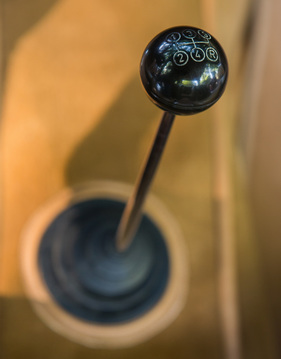 Mercedes-Benz 280 SL 5-G ZF (1969) - der fünfte Gang sitzt vorne rechts