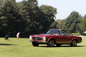 Mercedes-Benz 280 SL 5-G ZF (1969) - perfekt für die Fahrt zum Golf-Platz, parken sollte man ihn aber anderswo