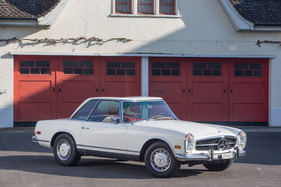 Mercedes-Benz 280 SL Pagode (1969) - als Lot 22 angeboten an der Versteigerung der Galerie Fischer am 28. Mai 2016 anlässlich der Swiss Classic World