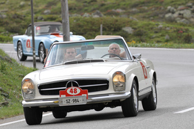 Mercedes-Benz 280 SL Pagode (1970) - Flüelapass - Passione Caracciola 2017