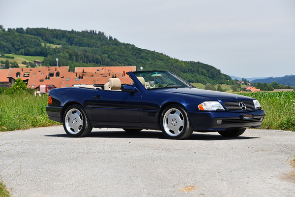 Bild: Mercedes-Benz 280 SL R129 (1995) - Lot 09 an der Oktober-Versteigerung der Oldtimer Galerie am 12. Oktober 2024