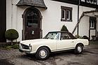 Mercedes-Benz 280 SL Roadster with Hardtop (1969) - als Lot 106 angeboten an der Bonhams Mercedes-Benz-Versteigerung in Stuttgart am 19. März 2016