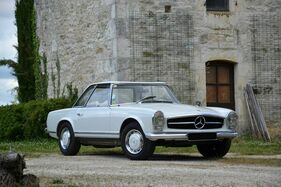 Mercedes-Benz 280 SL avec Hard-top (1968) - angeboten als Lot 14 an der Artcurial Sur les Champs Versteigerung am 24. Oktober 2021