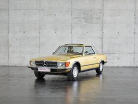 Mercedes-Benz 280 SLC (1975) - als Lot 019 angeboten an der Dorotheum Classic Expo Salzburg Versteigerung am 21. Oktober 2023