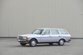 Bild Mercedes-Benz 280 TE (1978) - als Lot 121 angeboten an der RM/Sotheby's St. Moritz Versteigerung vom 15. September 2023