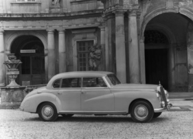 Mercedes-Benz 300 (1951) - 115 PS stark war die Limousine W186 zwischen 1951 und 1953