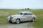 Mercedes-Benz 300 C Adenauer (1957) - als Lot 08 an der Artcurial Mercedes-Versteigerung in Paris am 15. Oktober 2017