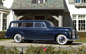 Mercedes-Benz 300 C Station Wagon (1956) - als Lot 017 angeboten an der Gooding & Co Scottsdale Auction am 29/30. Januar 2016