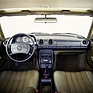 Mercedes Benz 300 D (1982) - mit aufpreispflichtigem Airbag