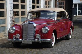 Mercedes-Benz 300 D 'Adenauer' Cabriolet (1953) - als Lot 137 angeboten an der Bonhams Mercedes-Benz-Versteigerung in Stuttgart am 19. März 2016