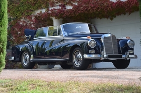 Mercedes-Benz 300 D Cabriolet (1961) - als Lot 11 an der Artcurial Mercedes-Versteigerung in Paris am 15. Oktober 2017