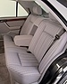Mercedes-Benz 300 E (1985) - Sitzbank hinten, kein Dreipunktgurt für den Mittelsitz