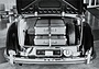 Mercedes-Benz 300 S Cabriolet A (1951) - Koffersatz neben einem Reserverad (© Daimler AG, 1951) Mercedes-Benz 300 S Cabriolet A (1951) - Koffersatz neben einem Reserverad (© Daimler AG, 1951)