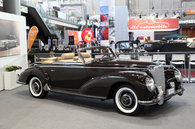 Mercedes Benz  300 S Roadster (1954) - von Mechatronic restauriert und modernisiert (u.a. Sicherheitsgurten, Klimaanlage, Xenonlicht, Servolenkung, etc.) - Retro Classics Stuttgart 2014
