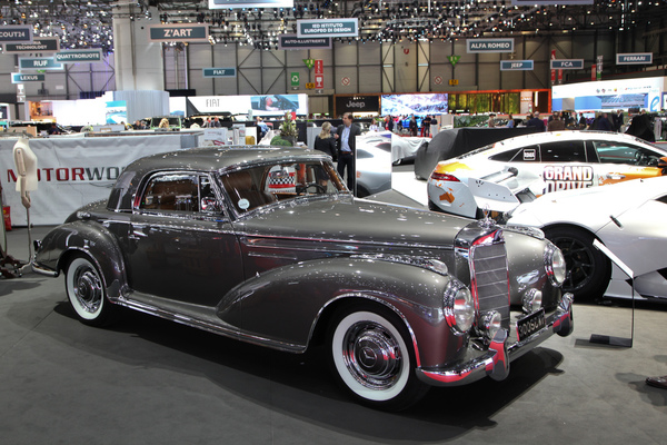Mercedes-Benz 300 SC (1956) - auf dem Motorworld Stand - Genfer Automobilsalon 2019