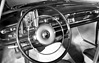 Mercedes-Benz 300 SE (1961) - Lenkrad und Armaturenbrett (© Archiv Automobil Revue) Mercedes-Benz 300 SE (1961) - Lenkrad und Armaturenbrett (© Archiv Automobil Revue)