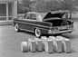Mercedes-Benz 300 SE (1961) - Ordentlich Platz bot der Kofferraum (© Daimler AG, 1961) Mercedes-Benz 300 SE (1961) - Ordentlich Platz bot der Kofferraum (© Daimler AG, 1961)