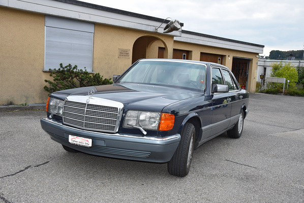 Mercedes-Benz 300 SE (1986) - angeboten an der Versteigerung der Oldtimer Galerie in Toffen am 28. November 2015