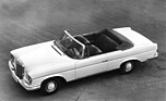 Mercedes-Benz 300 SE Cabriolet (1962) - 160 PS leistete der starke Motor