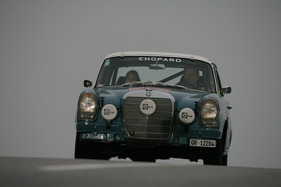 Mercedes-Benz 300 SE Racing (1962) - an der Ennstal-Classic 2012 - Orange Prolog