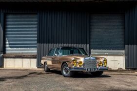 Mercedes-Benz 300 SEL 3.5 (1972) - Lot 070 at the Artcurial Musée Automobile du Château de Vernon auction 2025