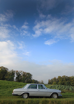 Mercedes-Benz 300 SEL 6.3 (1972) - rund fünf Meter lang und kaum auffallender als andere Mercedes-Limousine der Zeit