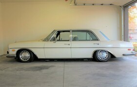 Mercedes-Benz 300 SEL 6.3 Sedan (1969) - als Lot 136 an der Bonhams Scottsdale Versteigerung am 21. Januar 2021