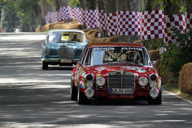 Mercedes Benz 300 SEL 6.8 AMG (1969) - Racing Legends an den Classic Days Schloss Dyck 2013