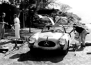 Mercedes-Benz 300 SL (1952) - Die Gesamtsieger mit ihrem Mercedes-Benz 300 SL Prototyp mit Flügeltüren