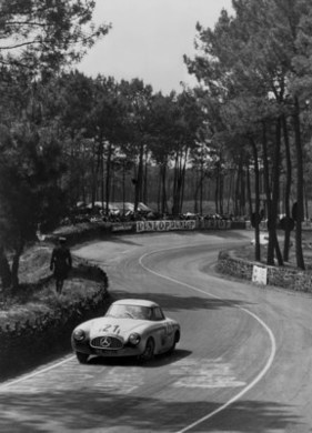Mercedes-Benz 300 SL (1952) - Sieger Hermann Lang und Fritz Riess bei den 24 Stunden von Le Mans 1952