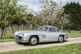 Mercedes Benz 300 SL (1954) - angeboten an der Bonhams-Versteigerung im Mercedes-Museum am 12. Juli 2014