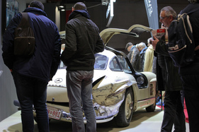 Mercedes-Benz 300 SL (1954) - der Wagen wurde noch auf der Messer verkauft - Rétromobile Paris 2019