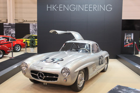 Mercedes-Benz 300 SL (1954) - immer wieder ein toller Anblick, auch wenn man ihn gerade an Messen nur allzu oft sieht - Techno Classica 2015