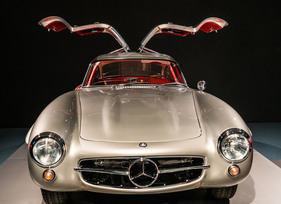 Mercedes-Benz 300 SL (1955) - in der Ausstellung "PS:. Ich liebe Dich. Sportwagen-Design der 1950er - 1970er Jahre"