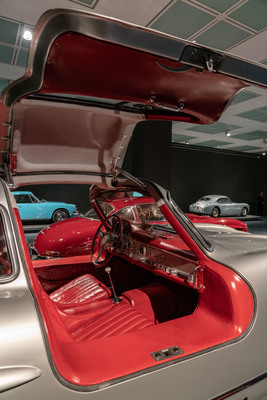 Mercedes-Benz 300 SL (1955) - in der Ausstellung "PS:. Ich liebe Dich. Sportwagen-Design der 1950er - 1970er Jahre"