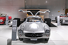 Mercedes-Benz 300 SL (1956) - Flügeltürer auf dem Stand von Mercedes-Benz Classic Kestenholz - Auto Zürich 2021