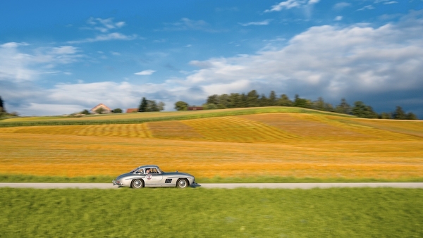 Bild: Mercedes-Benz 300 SL (1956) - auf dem Weg nach Wien - 30. RAID Klosters-Wien 2020