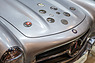Mercedes-Benz 300 SL (1957) - mit Plaketten - Rétromobile Paris 2018 (© Daniel Reinhard, 2018) Mercedes-Benz 300 SL (1957) - mit Plaketten - Rétromobile Paris 2018 (© Daniel Reinhard, 2018)