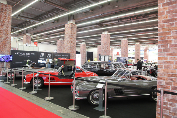 Mercedes-Benz 300 SL (1958) - als Roadster und Flügeltürer bei Arthur Bechtel - IAA Heritage by Motorworld 2019