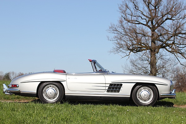 Mercedes-Benz 300 SL (1960) - wunderschöne Linienführung