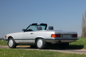 Mercedes-Benz 300 SL (1987) - elegante Erscheinung