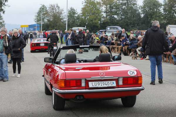 Mercedes-Benz 300 SL (1987) - rot ist er auch, trotzdem kein Ferrari - FNA Jahrestreffen 2025