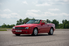 Mercedes-Benz 300 SL (1992) - Angeboten als Lot Nr. 4089 bei der 2021er Auburn-Fall-Auktion von RM Sotheby's
