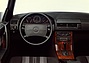 Mercedes-Benz 300 SL-24 (1989) - Cockpit, serienmässiger Airbag (© Daimler AG, 1989) Mercedes-Benz 300 SL-24 (1989) - Cockpit, serienmässiger Airbag (© Daimler AG, 1989)