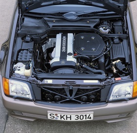 Mercedes-Benz 300 SL-24 (1989) - sechs Zylinder in Reihe, 24 Ventile, 231 PS