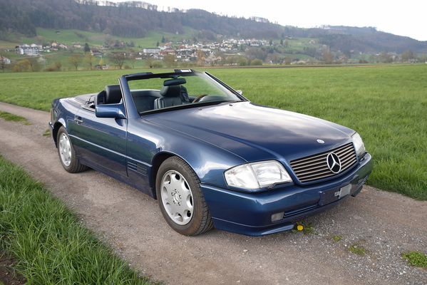 Mercedes-Benz 300 SL-24 (1990) - angeboten an der Versteigerung der Oldtimer Galerie in Toffen am 29. April 2017
