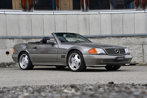 Mercedes-Benz 300 SL-24 R129 (1990) - als Lot 58 angeboten an der Versteigerung der Oldtimer Galerie Toffen am 22. März 2025