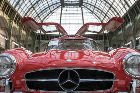 Mercedes-Benz 300 SL Coupé (1955) - als Lot 350 an der Bonhams Versteigerung "Les grandes marques du monde au Grand Palais" in Paris 2017