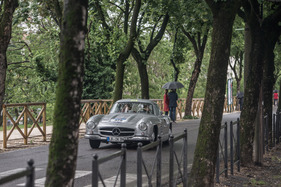 Mercedes-Benz 300 SL Coupé W 198 (1955) - an der Mille Miglia 2016